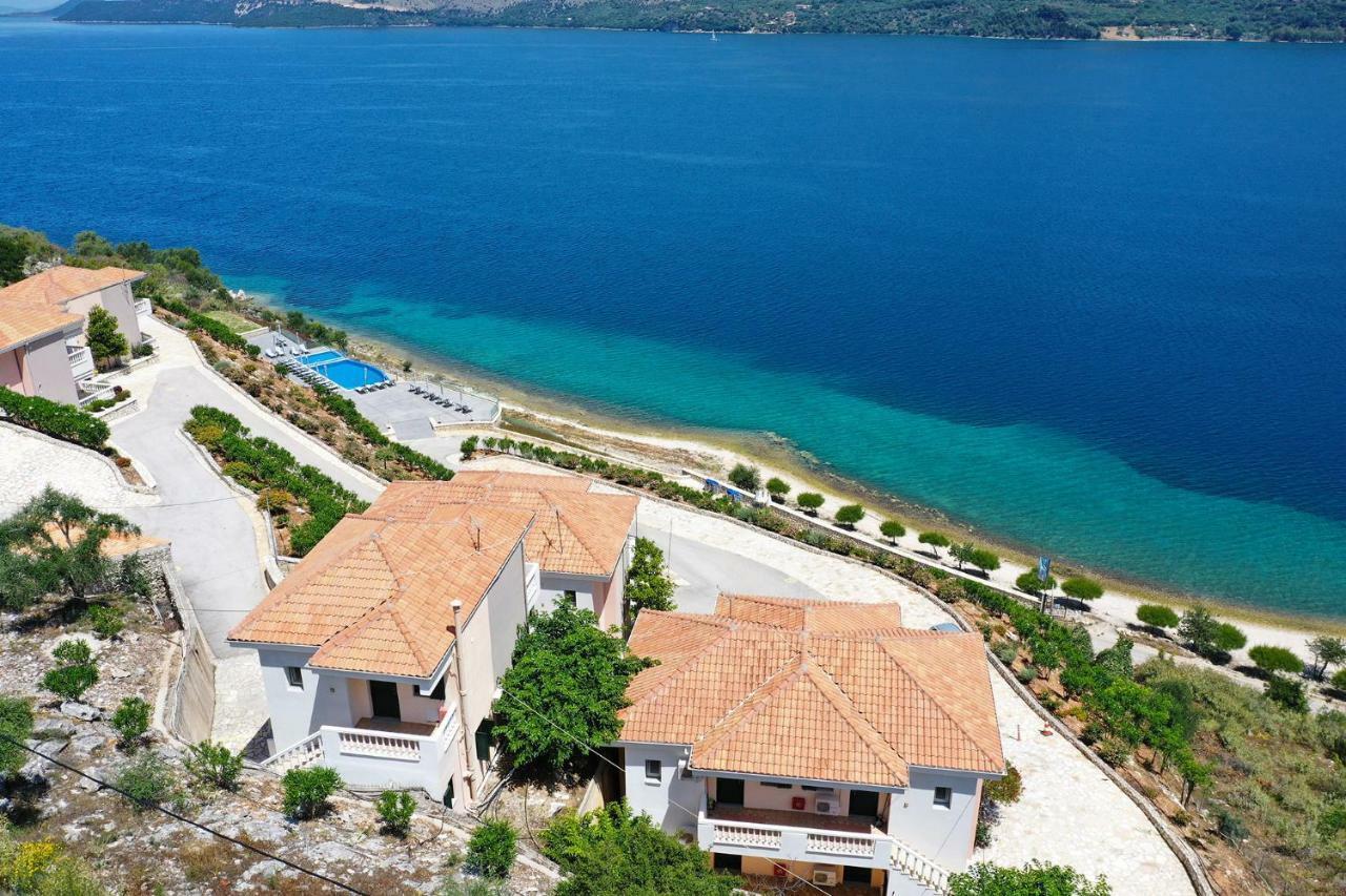 Blue Bay Apartments Sívota Exterior foto
